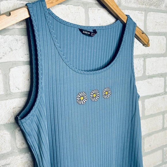 Blue Maternity Tank Top with Embroderied Flowers - Picture 2 of 6